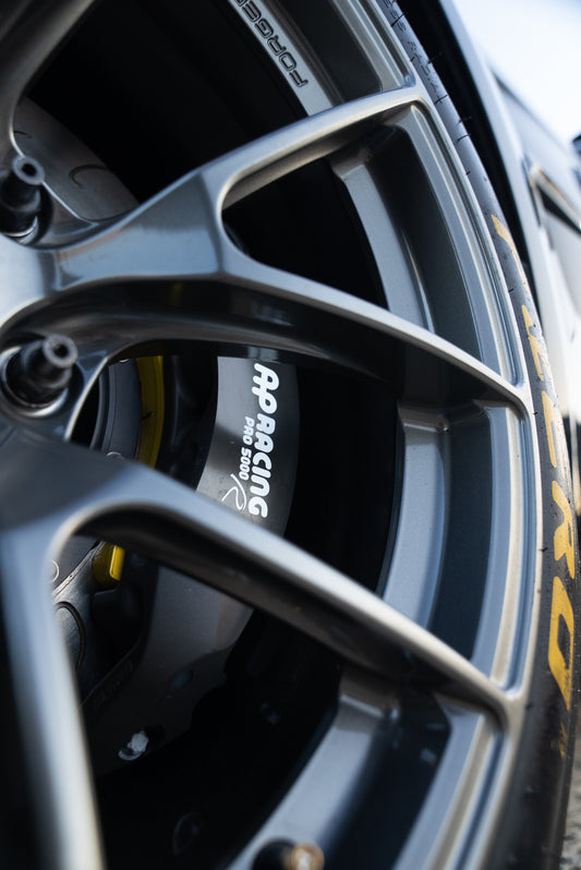 AP Racing FRONT Pro 5000r Brake Kit (CP9668 - 25mm Thick Pad)